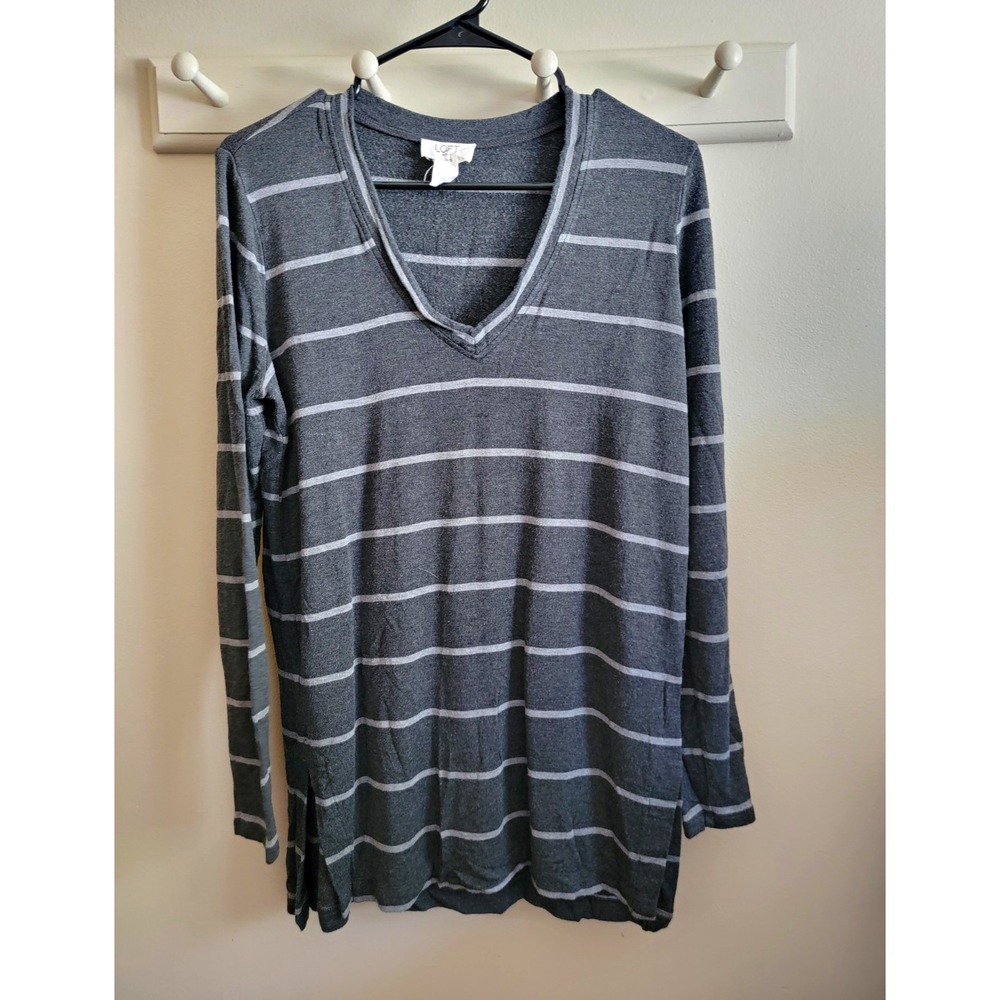 LOFT Gray White Striped Knit S V-Neck L/S Pullover Casual Tunic Cozy Loungewear